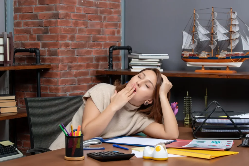 Ciągłe zmęczenie może być objawem niedoczynności tarczycy